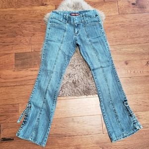 Bay Blue Size 7 Flared Bottom Jeans
